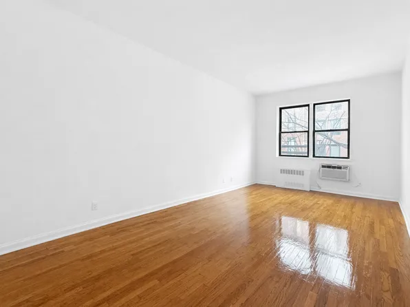 404 East 75th Street image 1 of 6