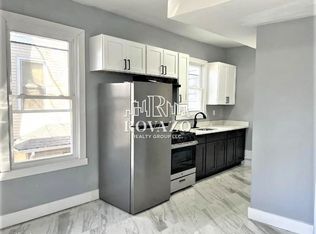 239 S 7th St #2R, Newark, NJ 07103