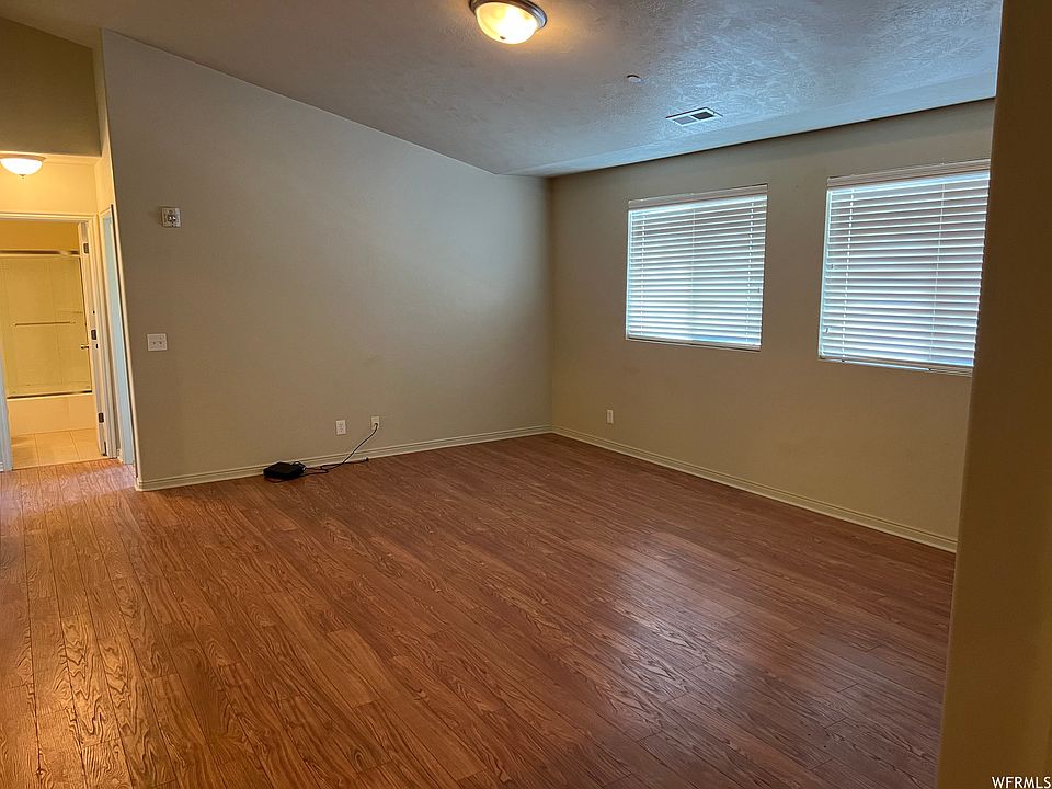 1019 W. Village River Lane 1019 W Village River Ln Midvale, UT