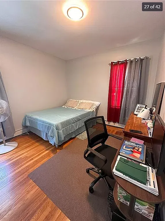 3 bed, 1.0 bath, $2,300 — Photo 2