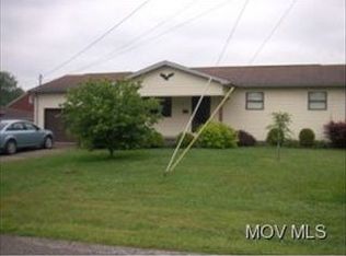2710 Roosevelt Ave, Parkersburg, WV 26104