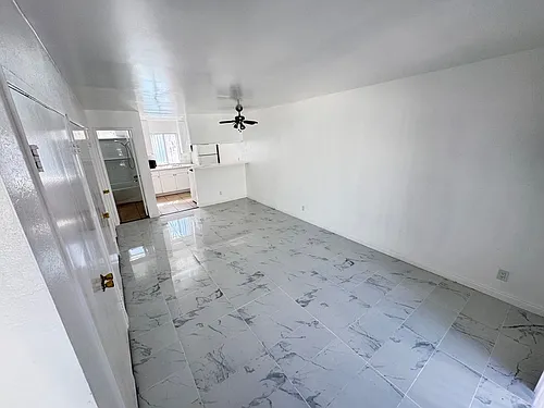 Floor plan 222