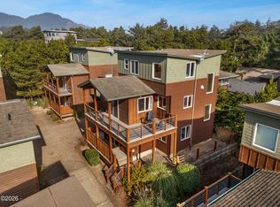 8934 Pelican Ln #6, Manzanita, OR