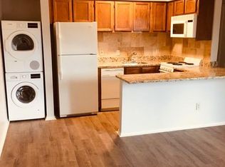 2300 Balsam Dr, Arlington, TX 76006