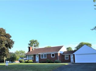 203 W Reeder St, Mechanicsville, IA 52306