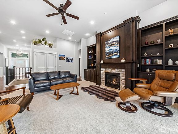 4th image of 18121 133rd Street E