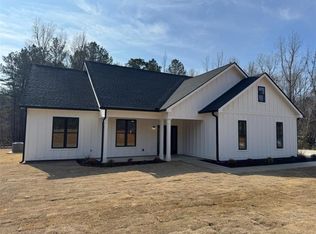 2480 Steele Rd, Griffin, GA 30223