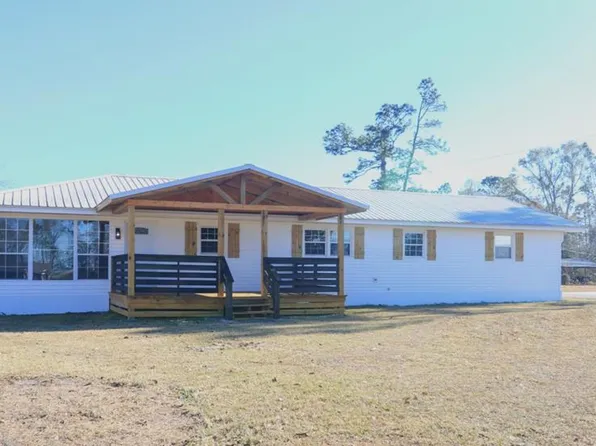 445 Douglas Hwy, Hazlehurst, GA 31539
