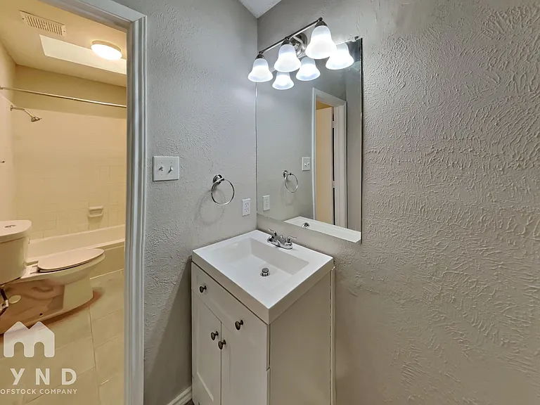 7413 Waterway Dr — Photo 16