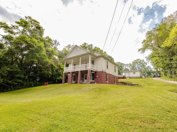 11720 State Route 155 SE, Corning, OH 43730