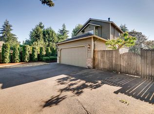 10623 Sand Point Way NE, Seattle, WA 98125