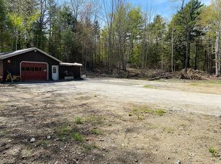 28 Rider Bluff Rd, Holden, ME 04429