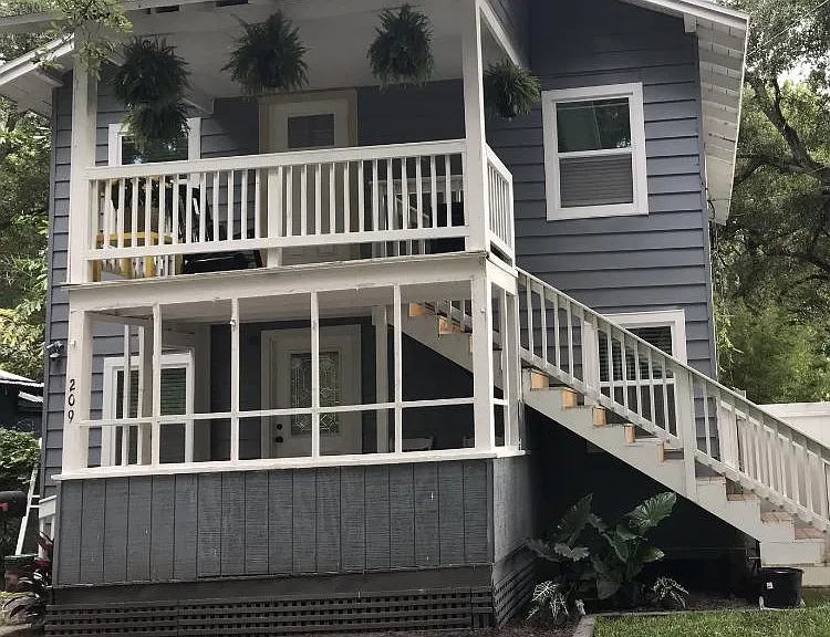 209 E Shady Lane St #A — Photo 1