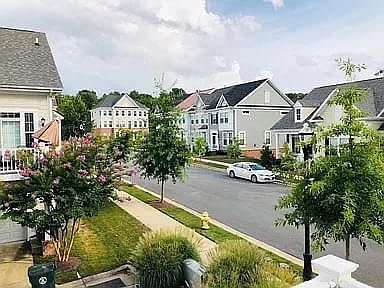 5th image of 59 Derby Dr