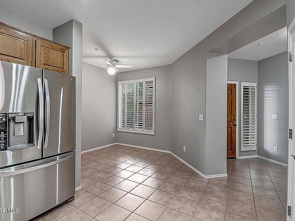 4th image of 41427 N Fairgreen Way