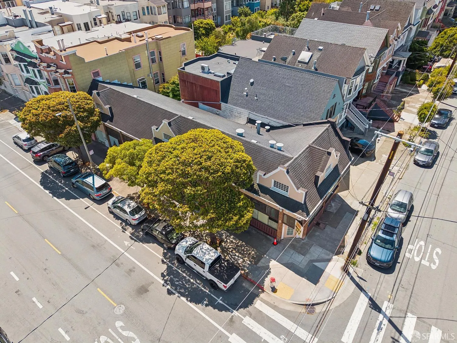 700 10th Ave - Photo 6