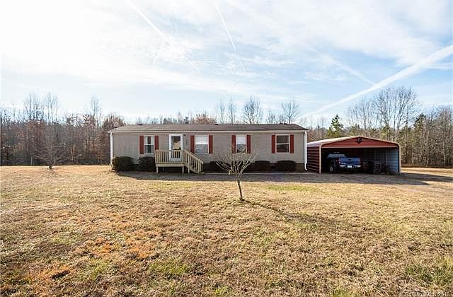 1st image of 149 Fair Wind Ln