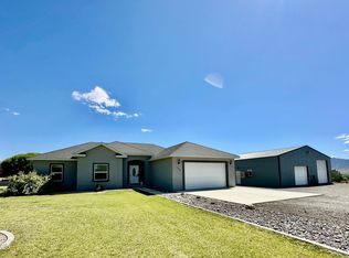 9835 Sabin Dr, Winnemucca, NV 89445