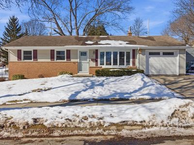 1324 North 13th AVENUE, West Bend, WI, 53090