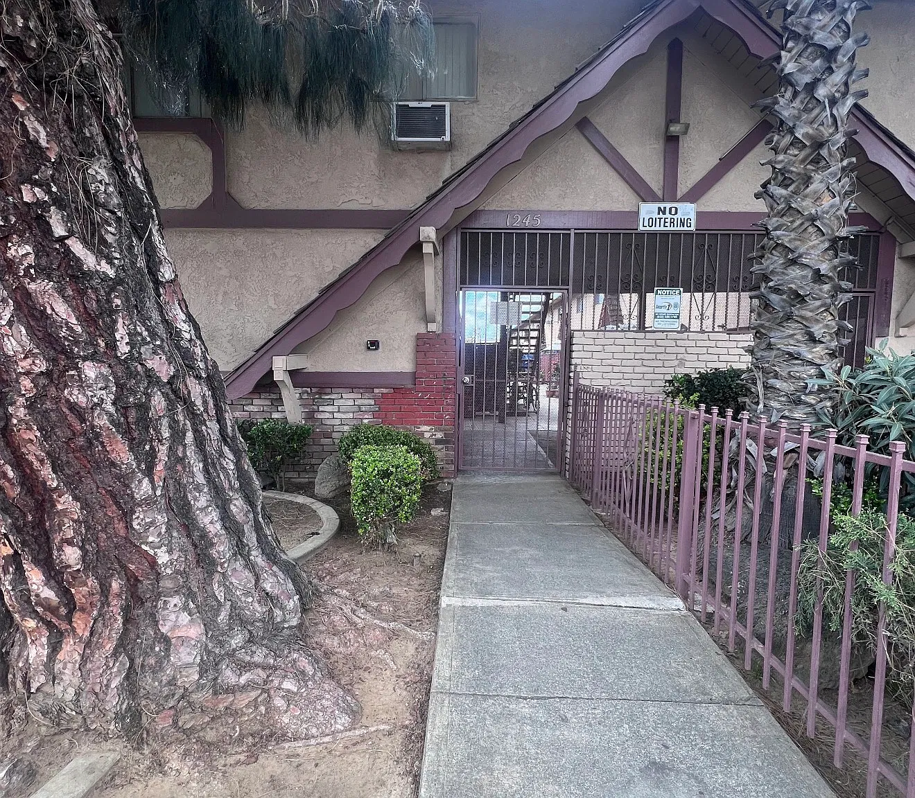 Greenwood Apartments — Photo 2