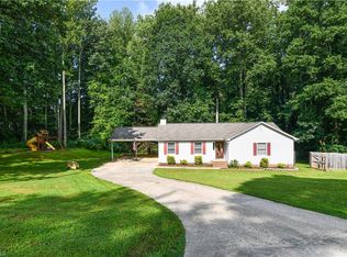 6019 Green Valley Rd, Kernersville, NC 27284