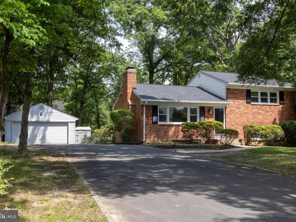 8805 Old Mount Vernon Rd, Alexandria, VA 22309