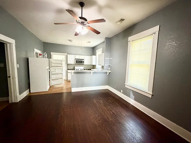 613 Garland Ave — Photo 11