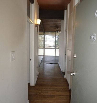 2nd image of 3330 S Sepulveda Blvd APT 6