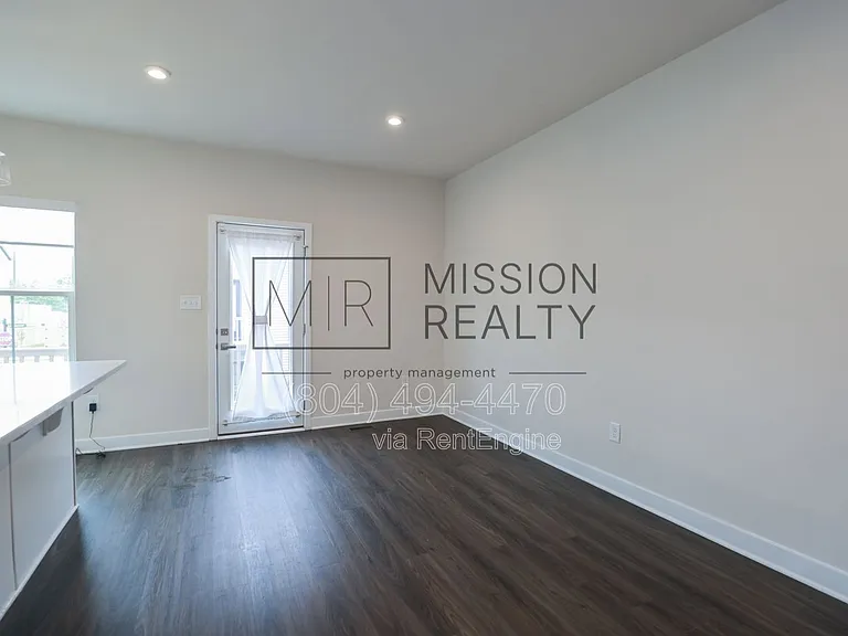 2100 Tobacco Mill St — Photo 28