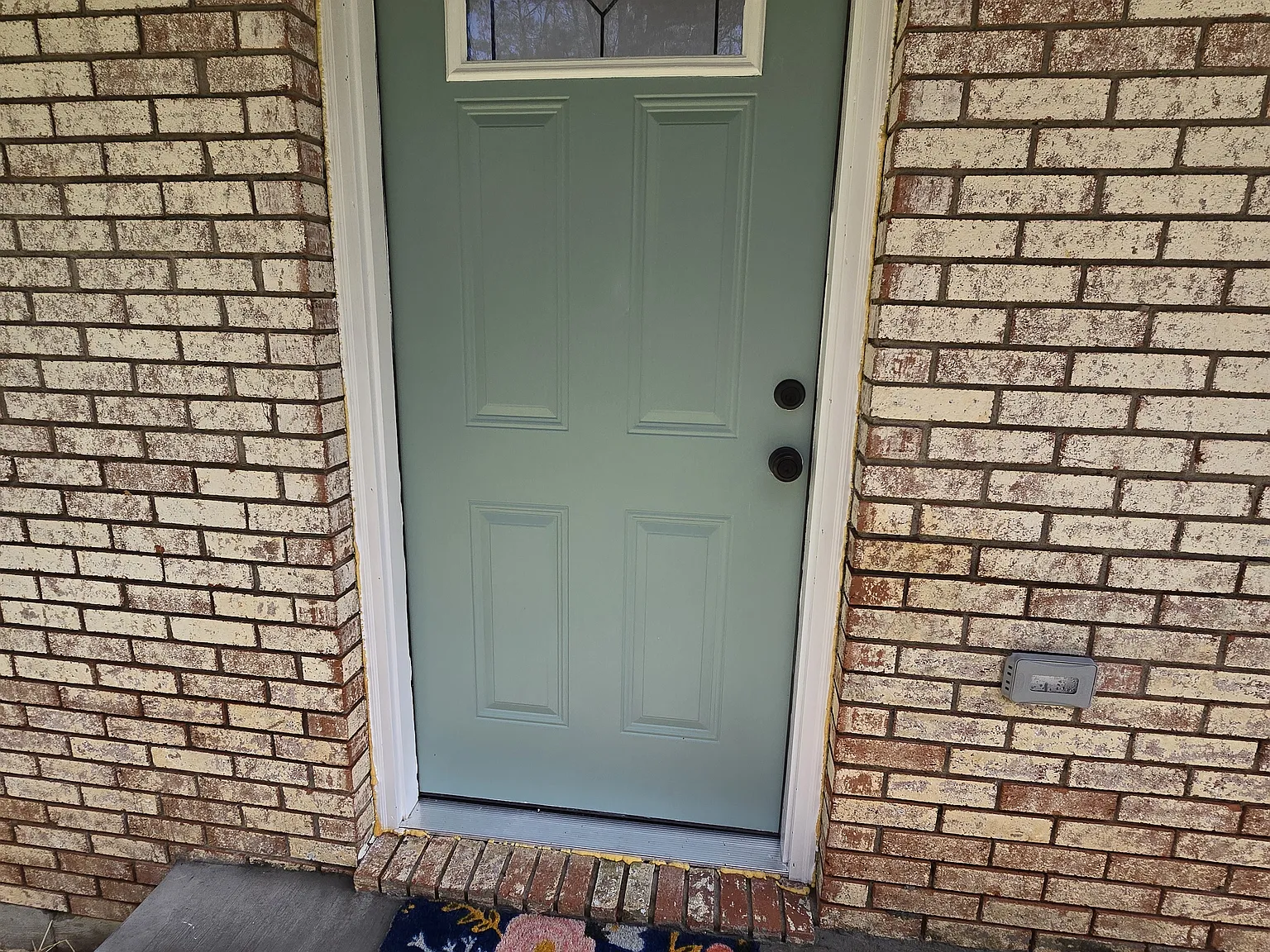 3 bed, $1,600 — Photo 1