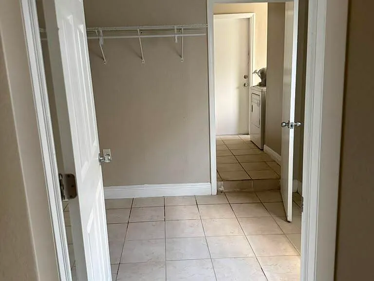 9519 Birmingham Dr — Photo 12