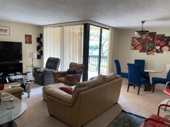 500 Egret Circle #8209, Delray Beach, FL 33444