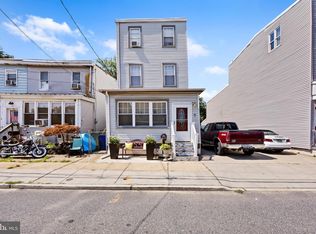 844 Cumberland St, Gloucester City, NJ 08030