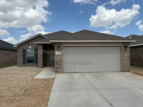 2709 Wausau Ave Photo 1