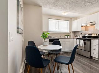 Greenland Townhomes, Calgary, AB T2K 5S7