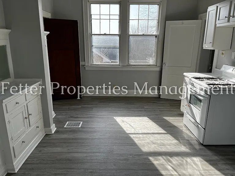 3616 Stringtown Rd — Photo 10