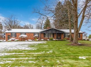 3211 Concord Dr, New Castle, PA 16105