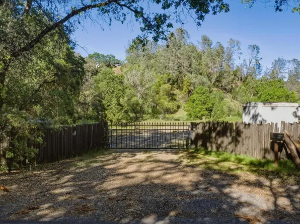 27632 Asti Road, Cloverdale, CA 95425