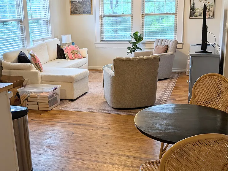 902 E Washington St #203 — Photo 11
