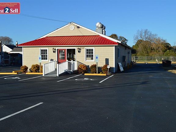 Right Front of Restaurant