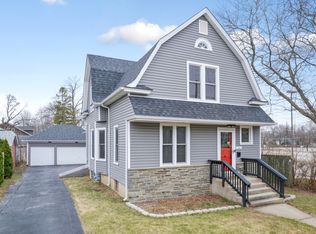 265 Slade Ave, Elgin, IL 60120