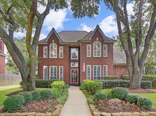 802 Walker School Rd, Sugar Land, TX 77479