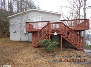 35 Laurel Haven Dr, Stafford, VA