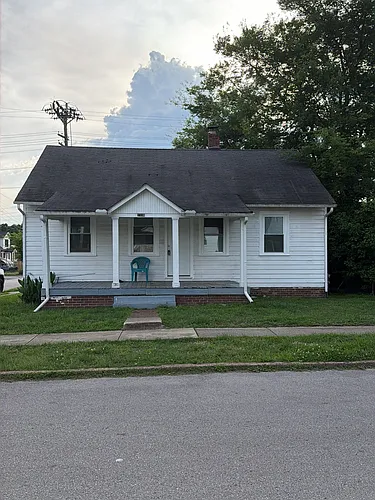 1108 Elliston St Photo 1