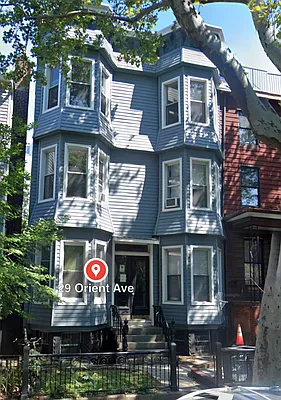 Rented by Flatiron Real Estate Advisors LLC | media 2