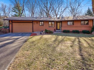 15009 1st Ave S, Burnsville, MN 55306
