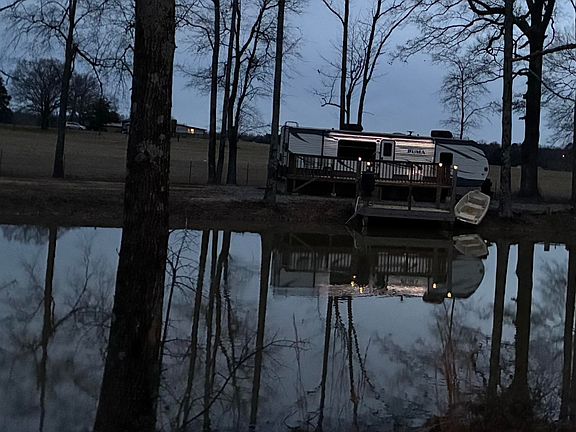 4th image of 8423 Centennial Rd