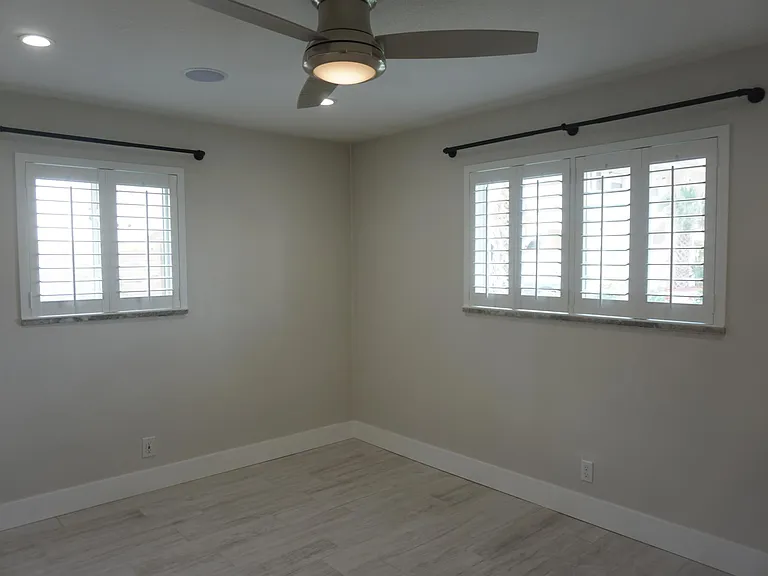 1 Seaside Dr — Photo 29