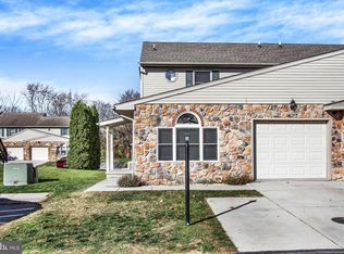 423 Springbrook Ct, Hanover, PA 17331