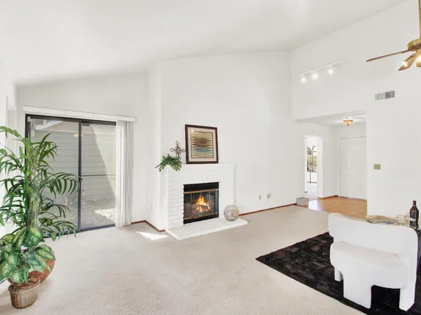 2204 Camborne Dr, Modesto, CA 95356